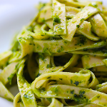tagliatelles la pesto